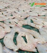 Quá trình chế biến cá lóc đồng 2 nắng già đảm bảo vị ngon và ngọt tự nhiên của loại cá lóc đồng mùa nước nổi vùng Đồng Tháp Mười - Liên hệ mua 039 929 5868